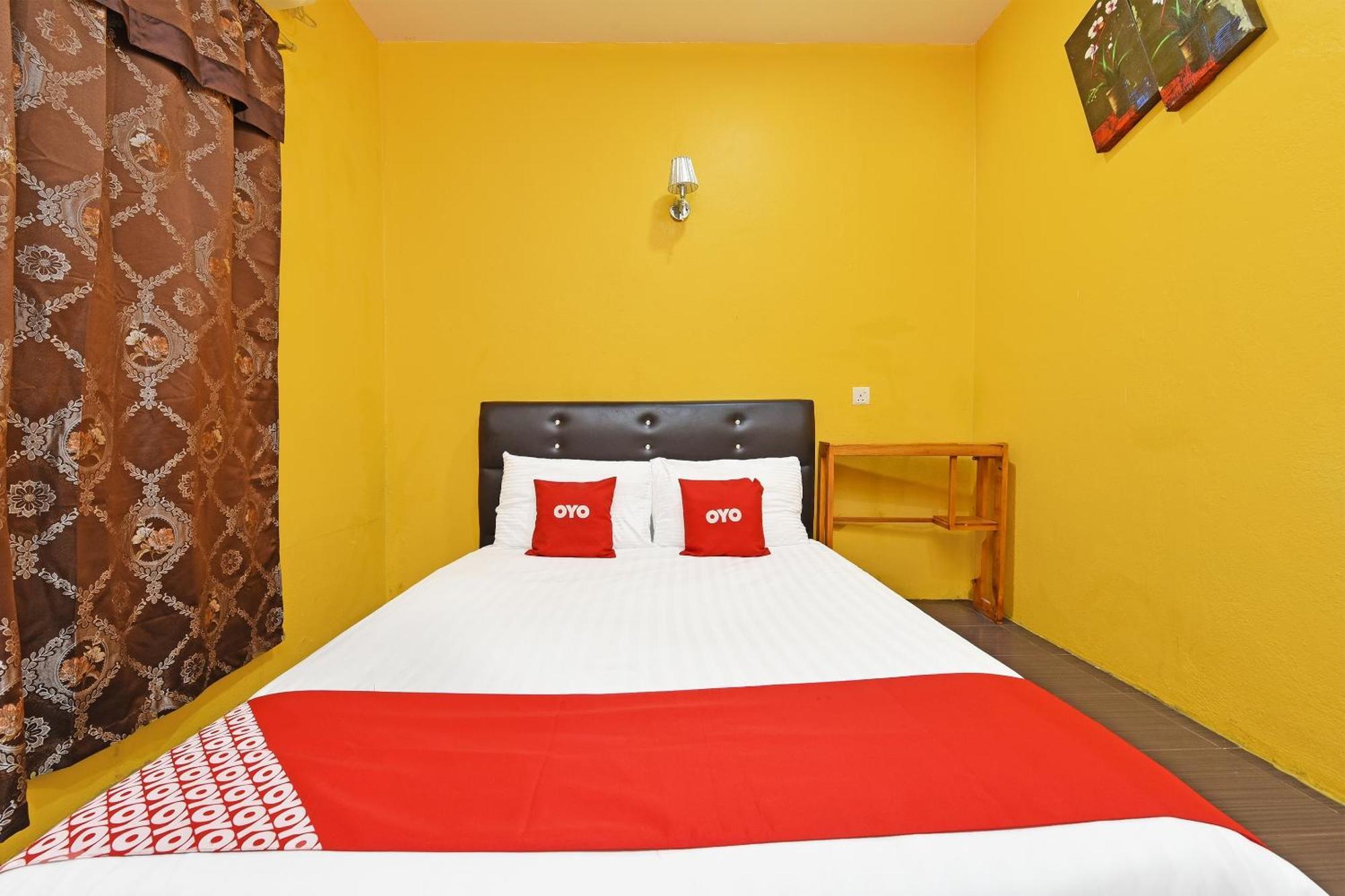 פנתאי צנאנג Oyo 90561 Awan Biru Motel מראה חיצוני תמונה